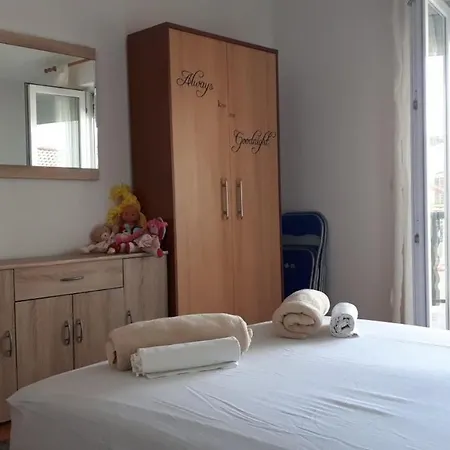 Apartment Green In Nin 아파트 *