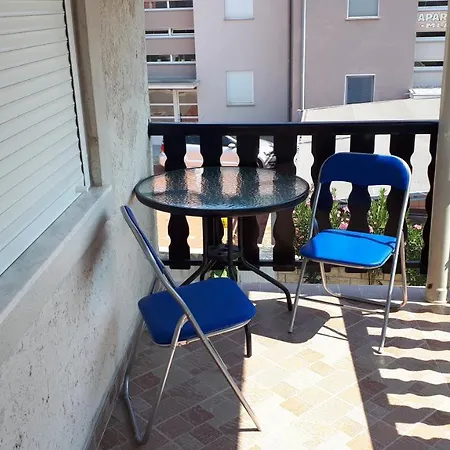 Apartment Green In Nin 아파트 *